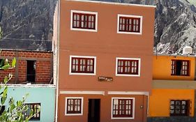 Hostal La Plaza Iruya